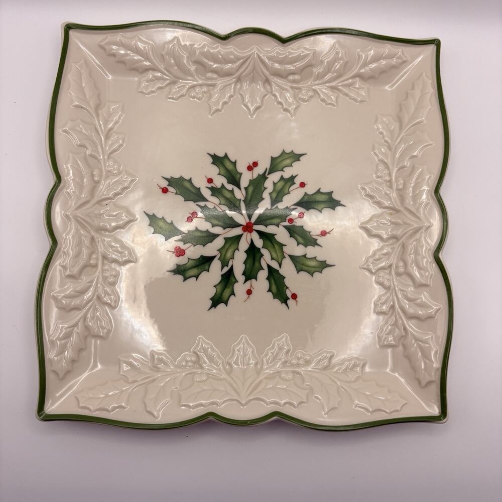Christmas Lenox 8” Square Plate Holly Leaves & Berries Hosting the Holidays